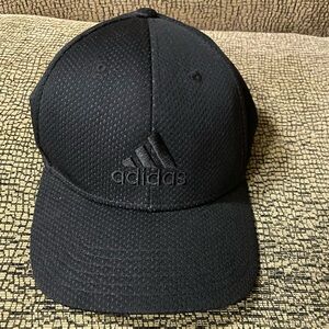 Adidas Men's Black Textured Cap. Like New